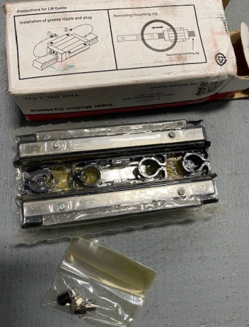 00B2004871H Linear Bearing